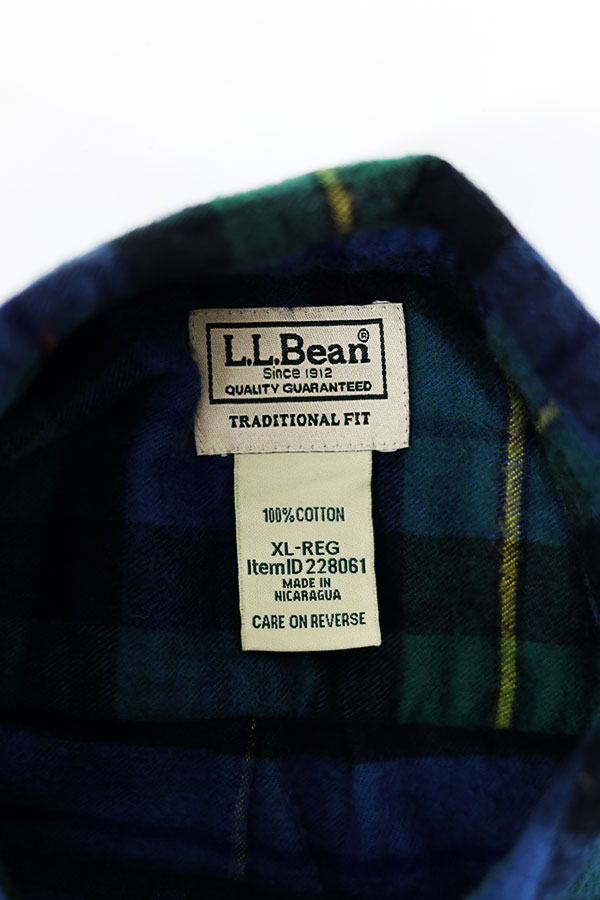 Used 00s LL Bean Over Size Flannel BD Shirt Size XL 