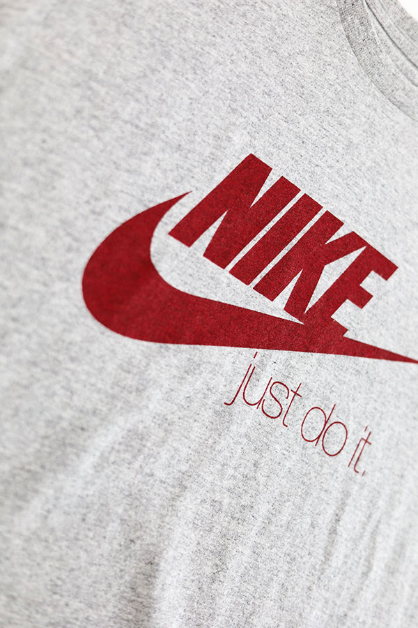 Used 00s Nike Swoosh Graphic T-Shirt Size XL 