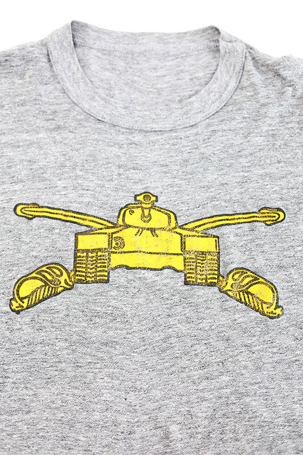 Used 80s Military Tank Graphic T-Shirt Size L  