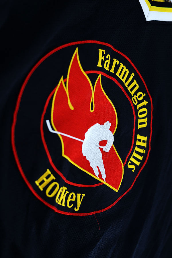 Used 90s USA CHARON Farmington Hills Hockey Shirt Size XL  