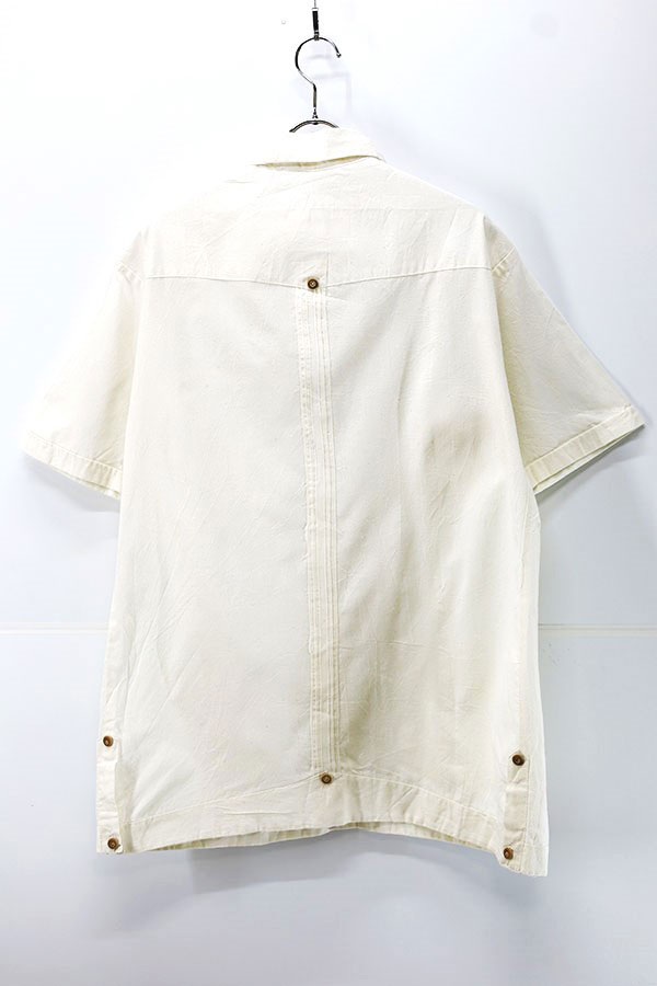Used 90s Unknown Ivory Cuba Shirt Size XL  