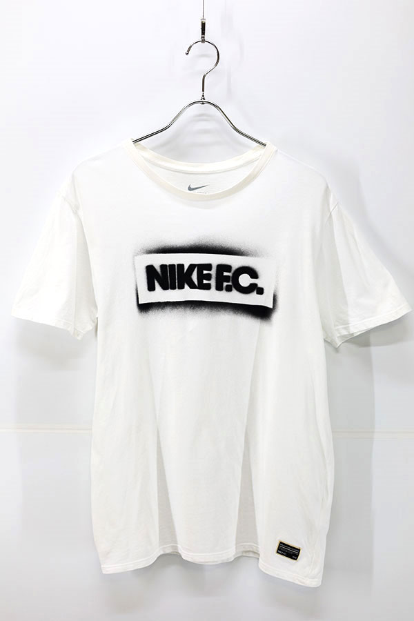 Used 00s Nike FC Stencil Monotone Graphic T-Shirt Size L 